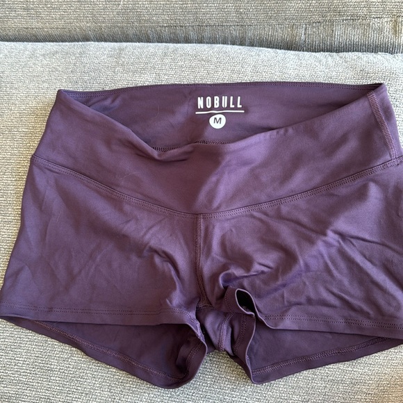 NoBull 2” short. Size medium. Plum - Picture 1 of 3